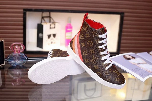 LV Casual shoes Women--043